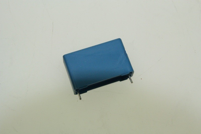CONDENSATEUR A COUCHE 0.47UF Senséo pour petit electromenager PHILIPS
