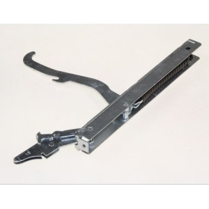 Charnière de porte pour Four HOTPOINT - ARISTON C00263444